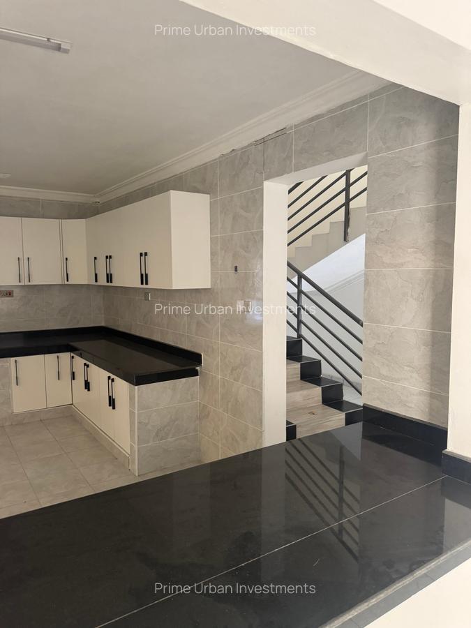 5 Bed House with En Suite in Kikambala - 14