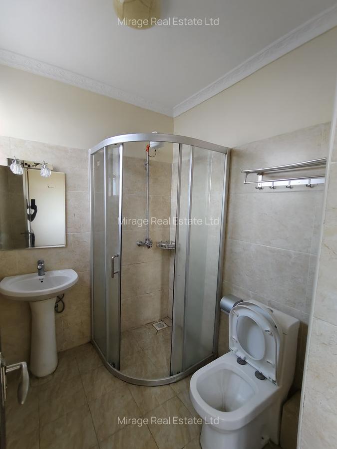 3 Bed Apartment with Gym in Kilimani - 17