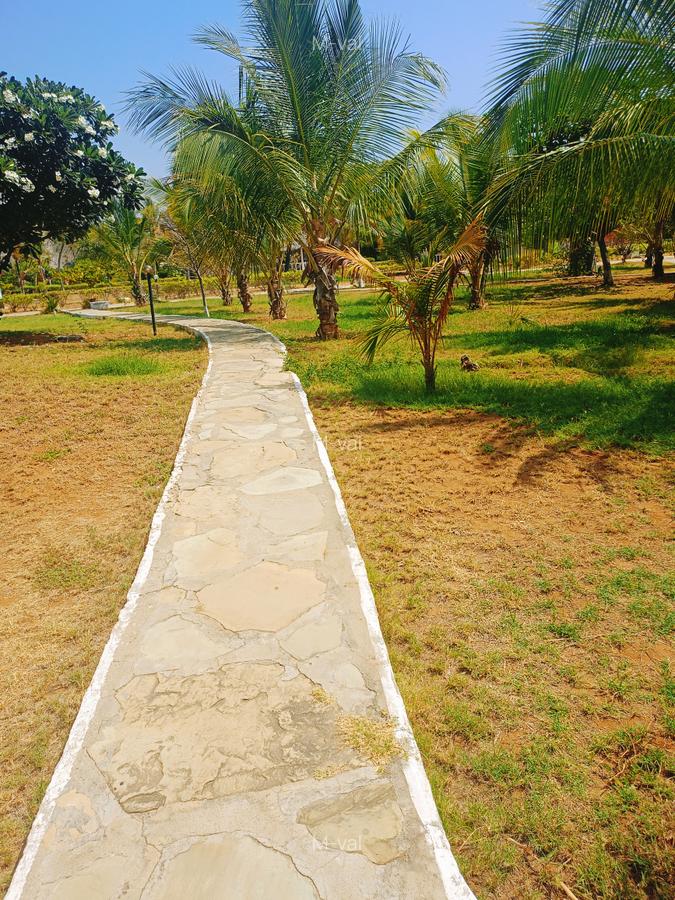 2 Bed Villa with Swimming Pool at Mambrui Beach - 9