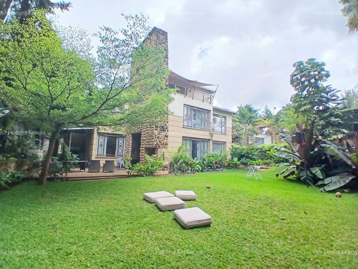 4 Bed Townhouse with En Suite at Lavington Green - 1