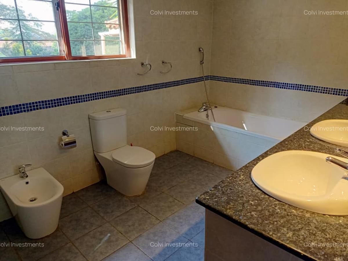 3 Bed House with En Suite in Muthaiga - 7