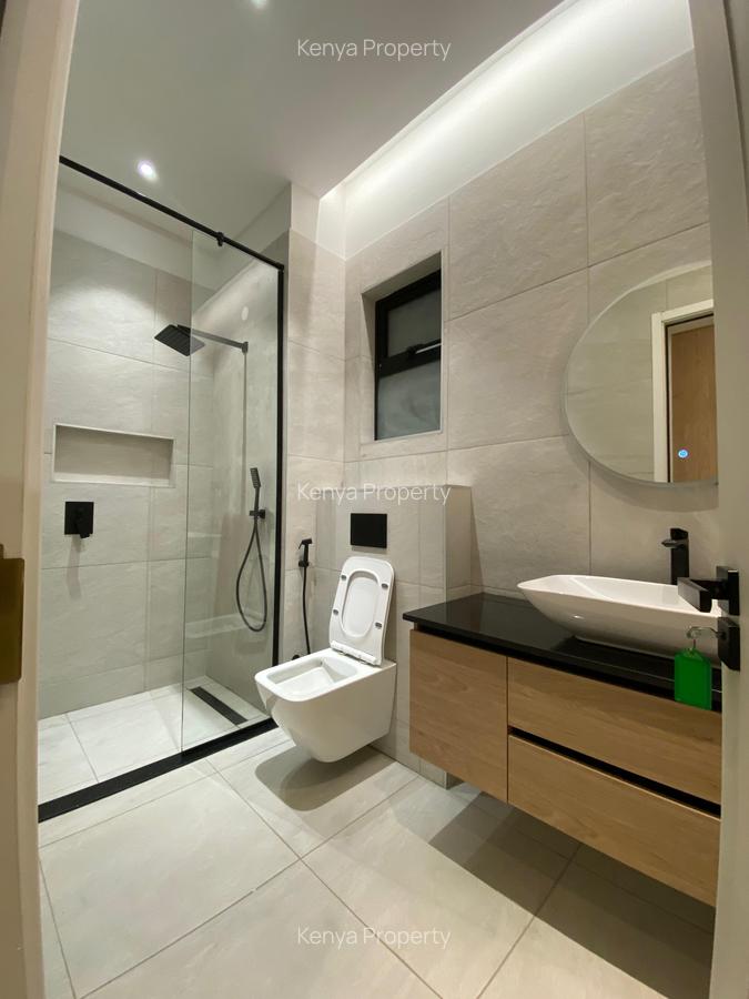 Serviced 2 Bed Apartment with En Suite at Westlands - 3