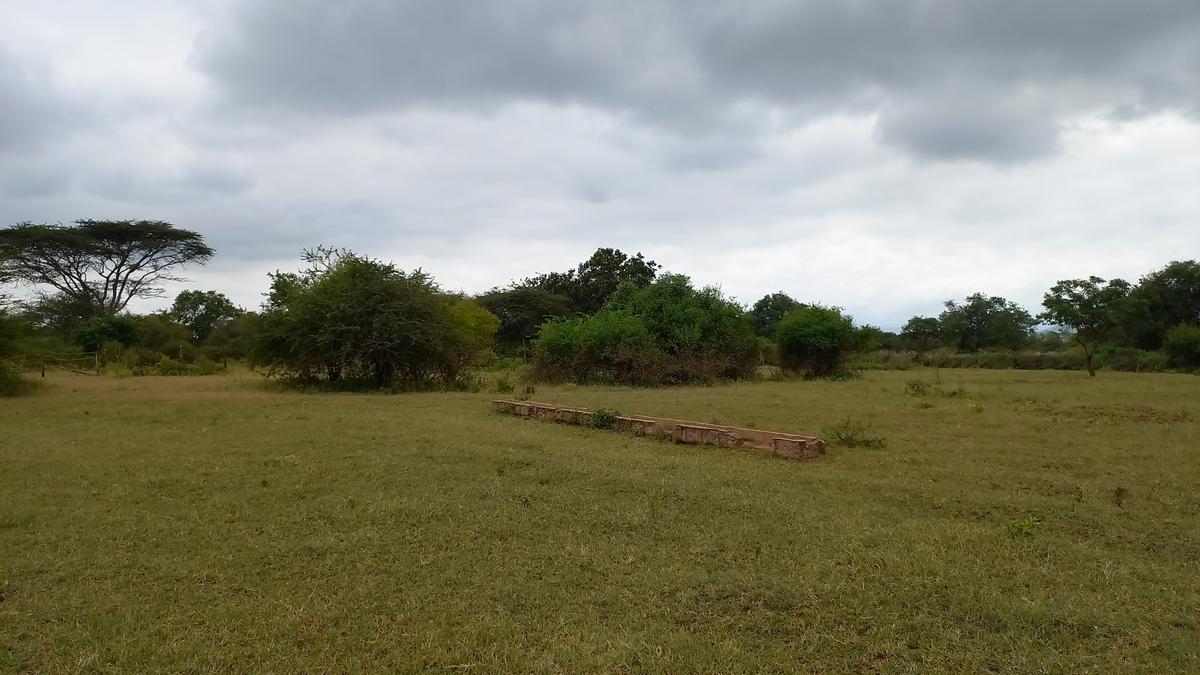 100 ac Land in Mombasa Road - 4