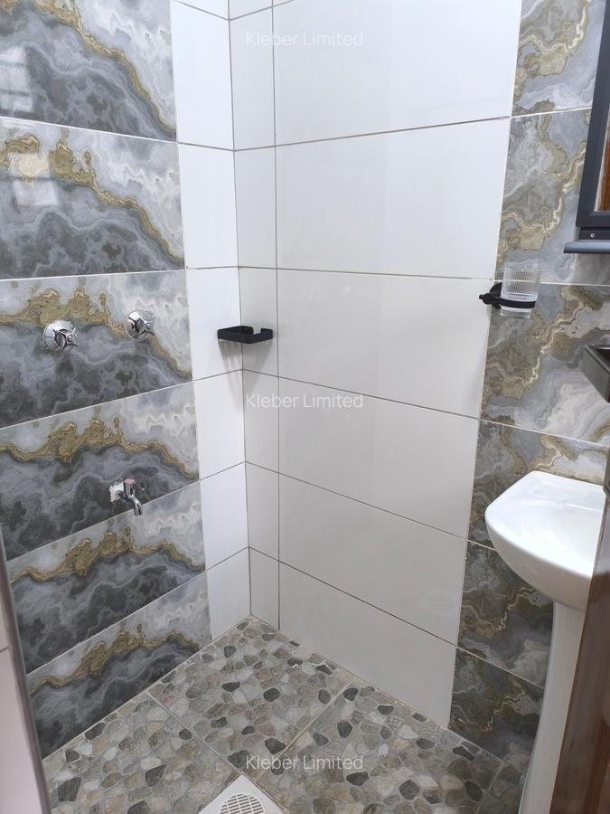 4 Bed House with En Suite in Gikambura - 14