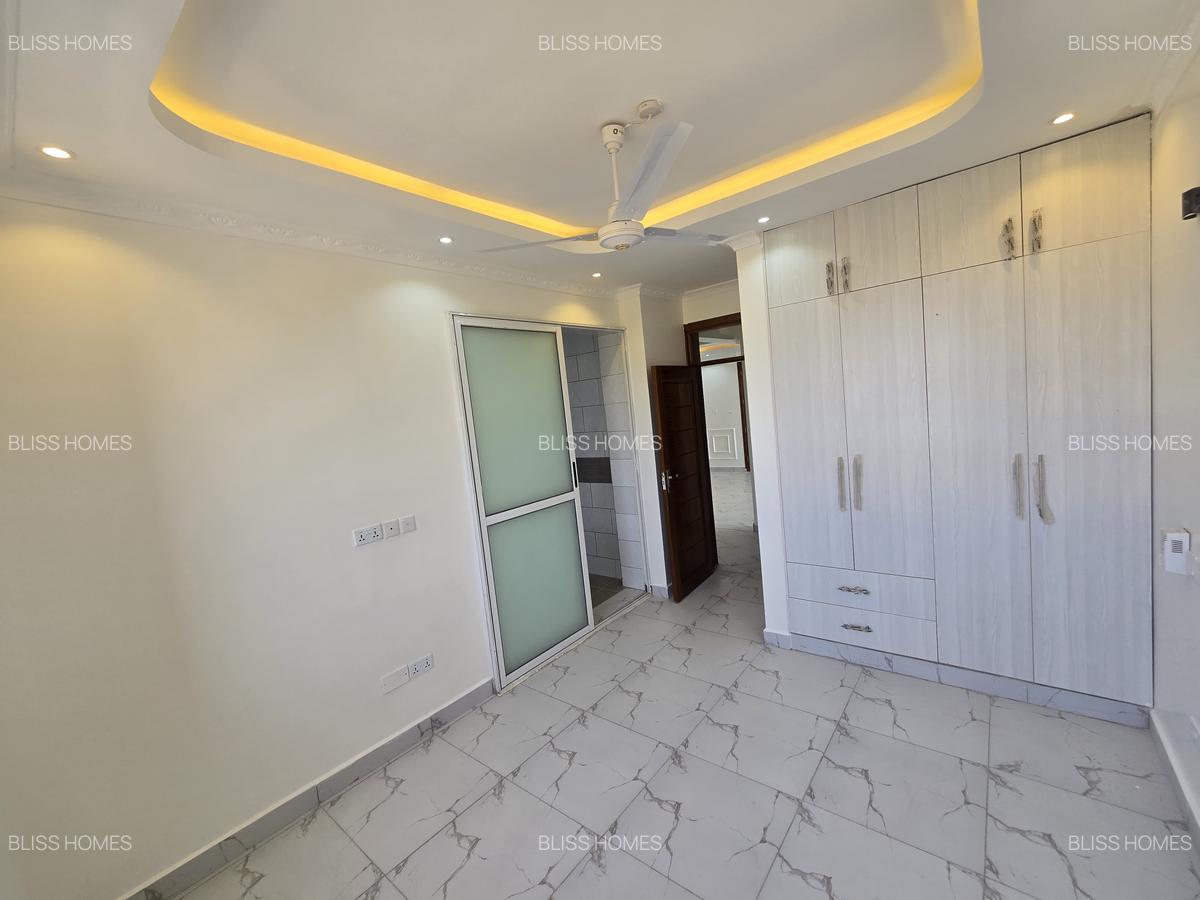 4 Bed Apartment with En Suite at Nyali Road - 11