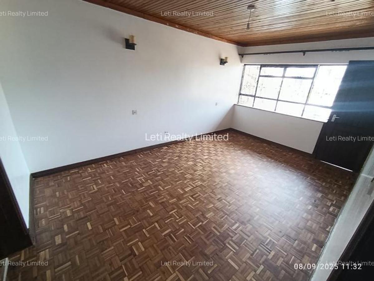 4 Bed Townhouse with En Suite in Kilimani - 5