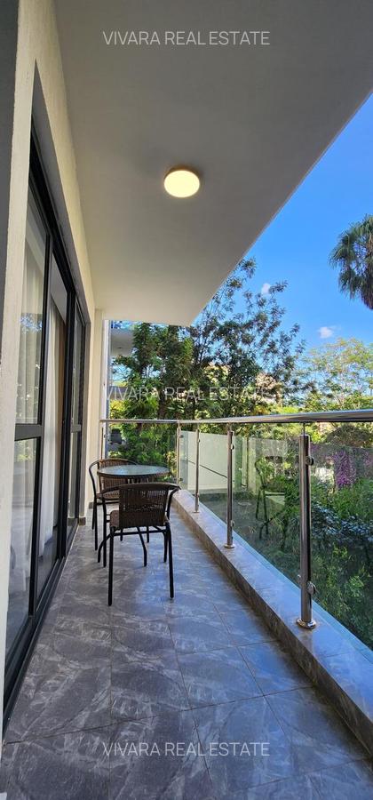 2 Bed Apartment with En Suite in Riverside - 4