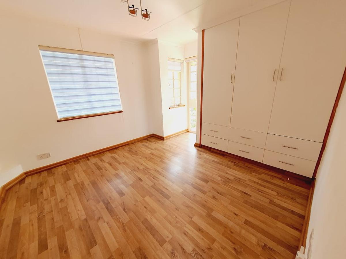 3 Bed House with En Suite at Runda - 11