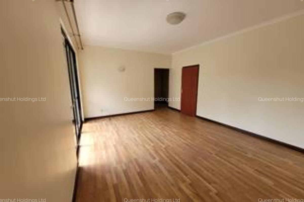 3 Bed Apartment with En Suite in Westlands Area - 11