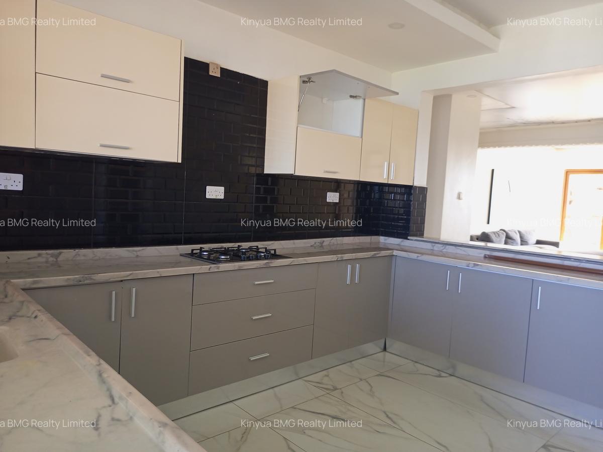 Serviced 3 Bed Apartment with En Suite in Nyali Area - 9