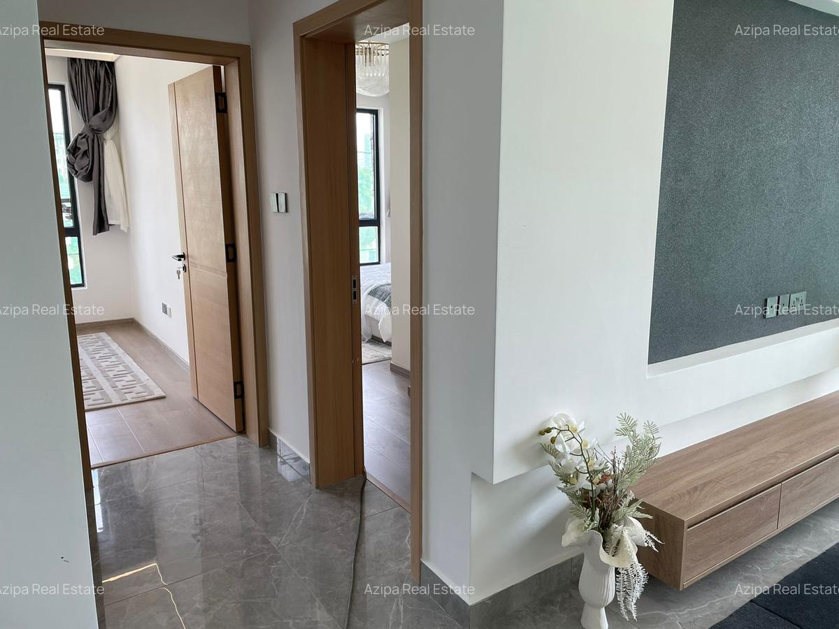 3 Bed Apartment with En Suite at Riverside - 12