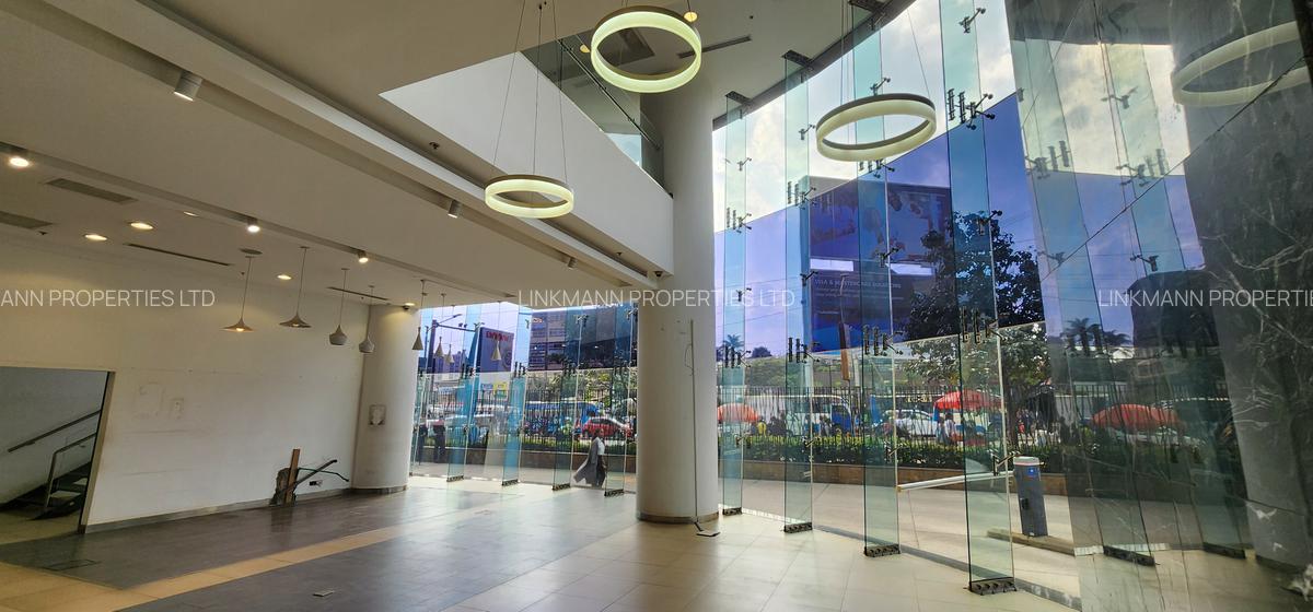 6,694 ft² Office with Service Charge Included in Westlands Area - 18