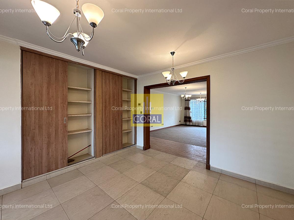 4 Bed Apartment in Parklands - 6