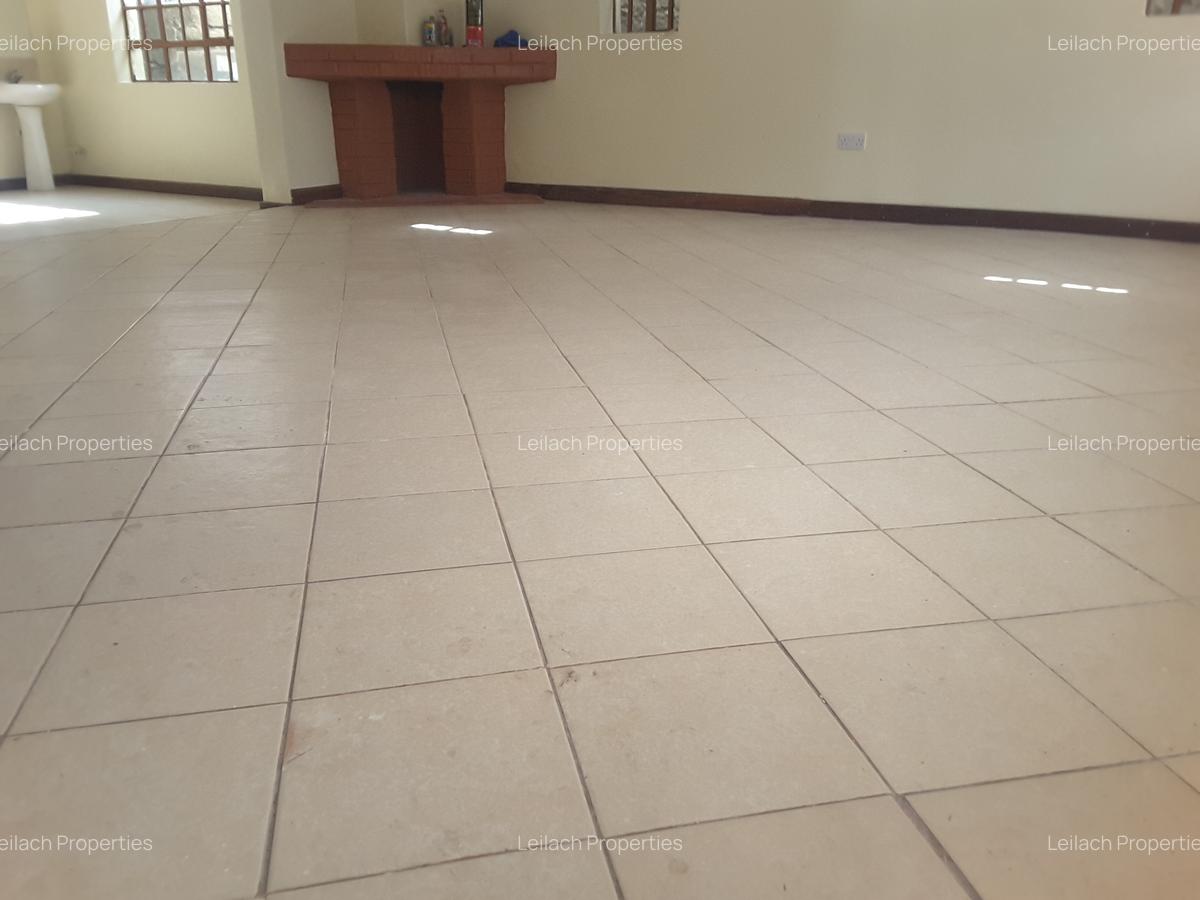 5 Bed House with En Suite in Ongata Rongai - 18