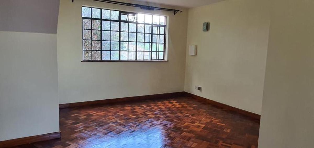 4 Bed Townhouse with En Suite at Chalbi Drive - 11