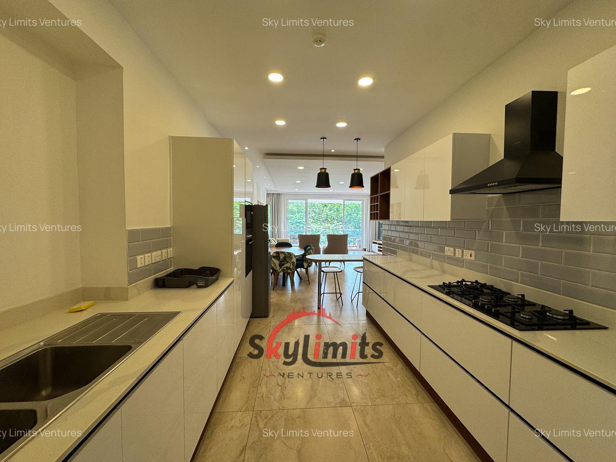 Furnished 2 Bed Apartment with En Suite in Parklands - 6