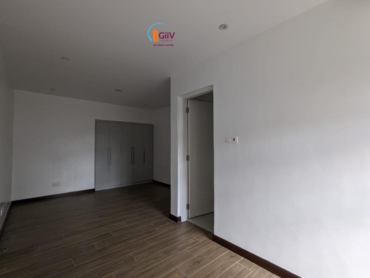 3 Bed Apartment with Backup Generator in Runda - 17