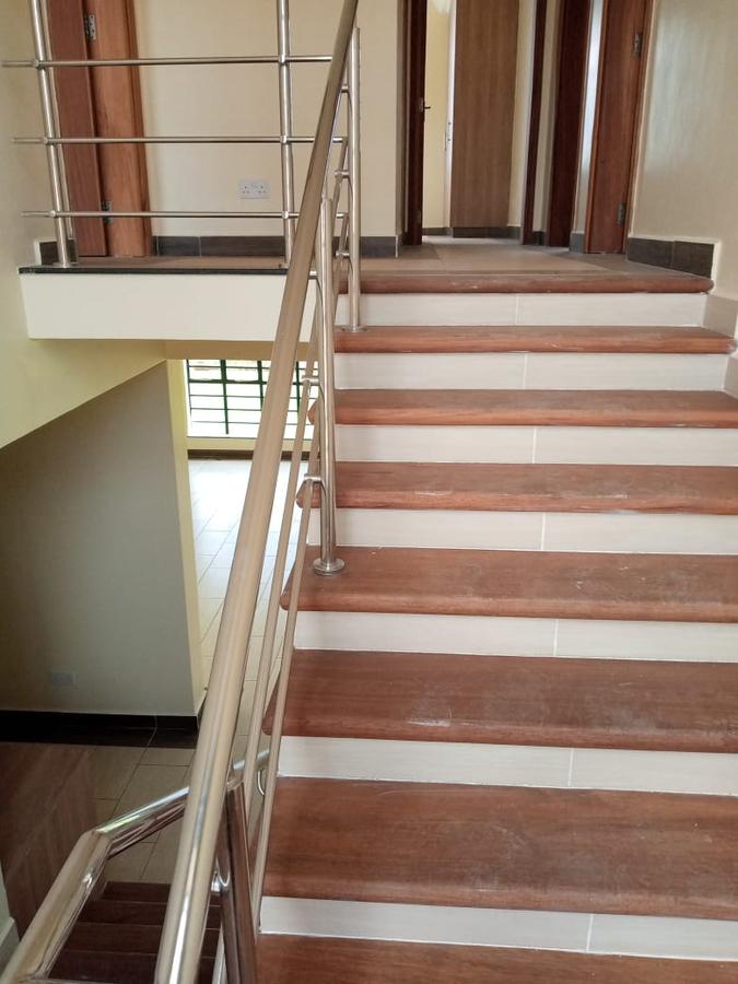 4 Bed Townhouse with En Suite in Kiambu Road - 10