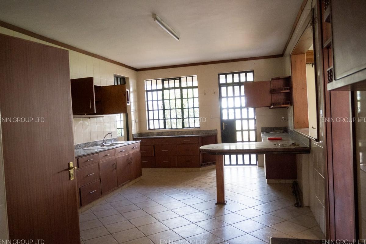 5 Bed Townhouse with En Suite at Old Muthaiga Rd - 7
