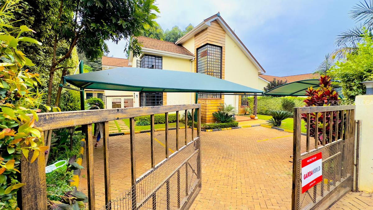 4 Bed Villa with En Suite at New Kitisuru - 2