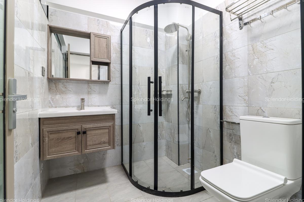 2 Bed Apartment with En Suite in Lavington - 12