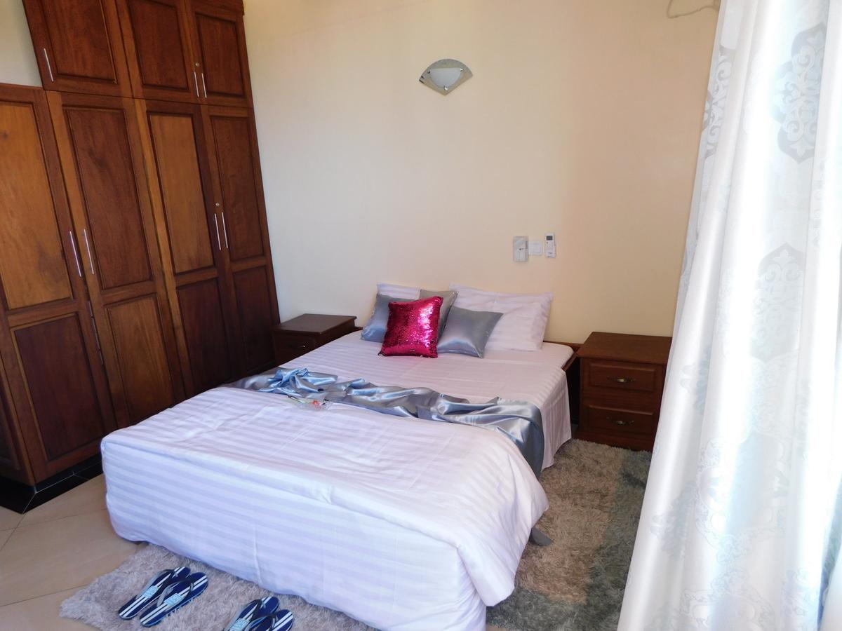 Serviced 3 Bed Apartment with En Suite in Nyali Area - 12