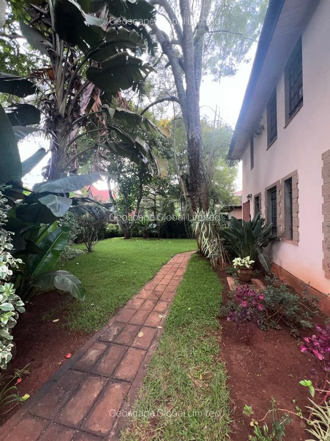 4 Bed House with En Suite in Karen - 9