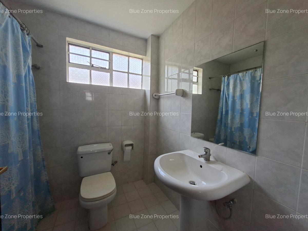 4 Bed House with En Suite at Off Runda Grove - 10