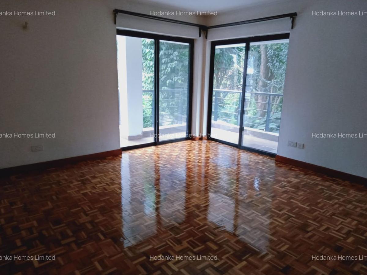 Serviced 3 Bed Apartment with En Suite in Westlands Area - 4