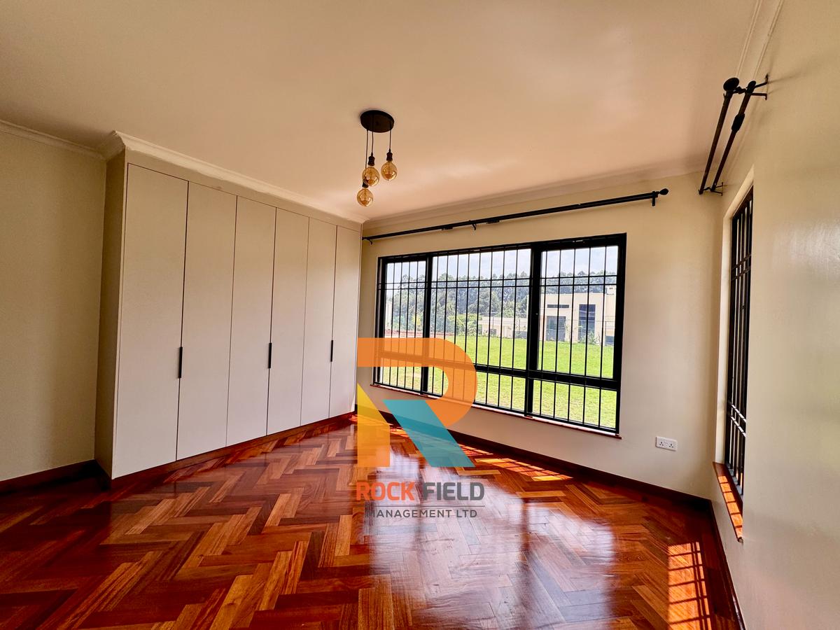 5 Bed Townhouse with En Suite in Loresho - 5