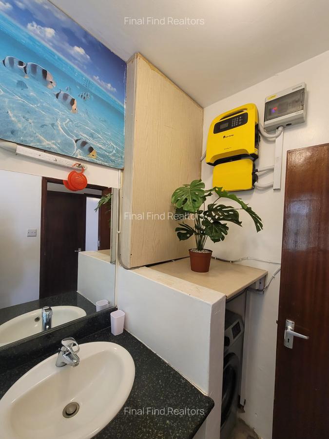 Serviced 2 Bed Apartment with Backup Generator in Parklands - 15