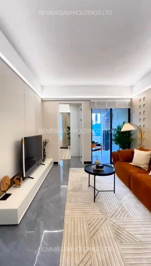 3 Bed Apartment with En Suite at Wood Avenue - 2