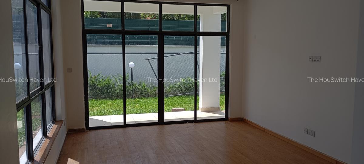 4 Bed Townhouse with En Suite at Off Isaac Gathanju Rd - 3