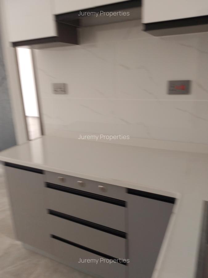 Serviced 1 Bed Apartment with En Suite in Kilimani - 3