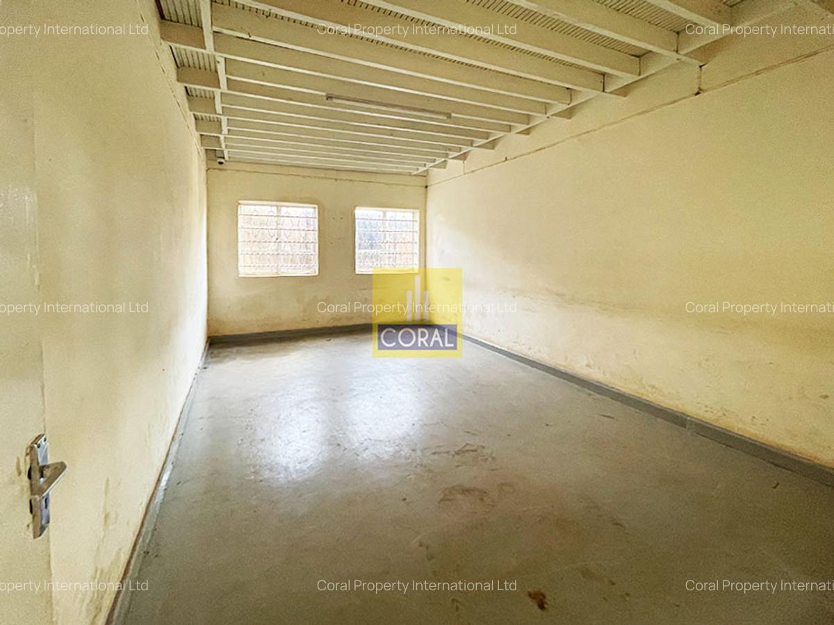 Warehouse in Kikuyu Town - 10