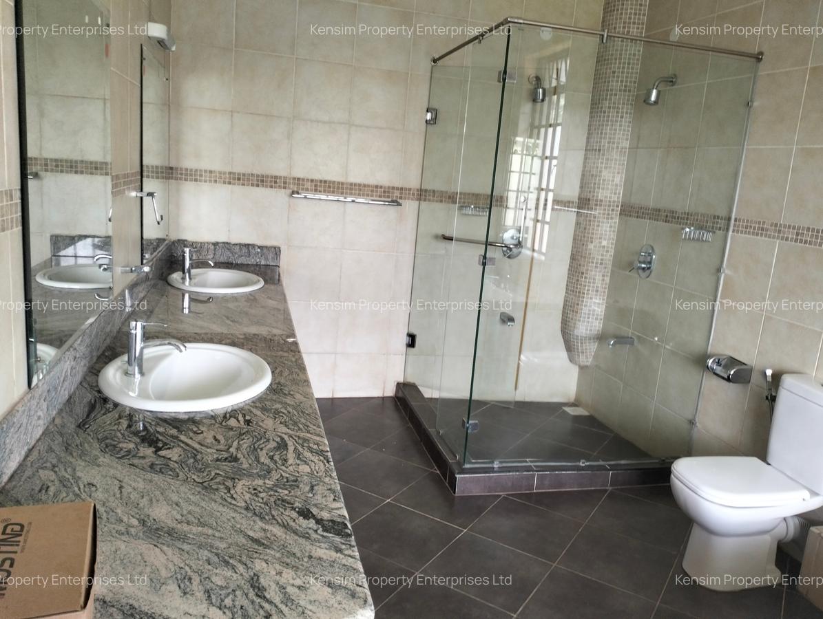 4 Bed Townhouse with En Suite in Muthaiga - 15