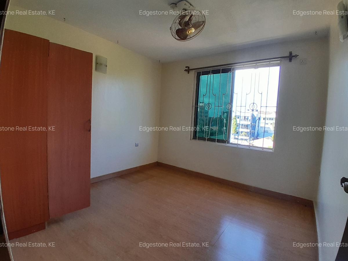 1 Bed Apartment with Swimming Pool in Mtwapa - 1