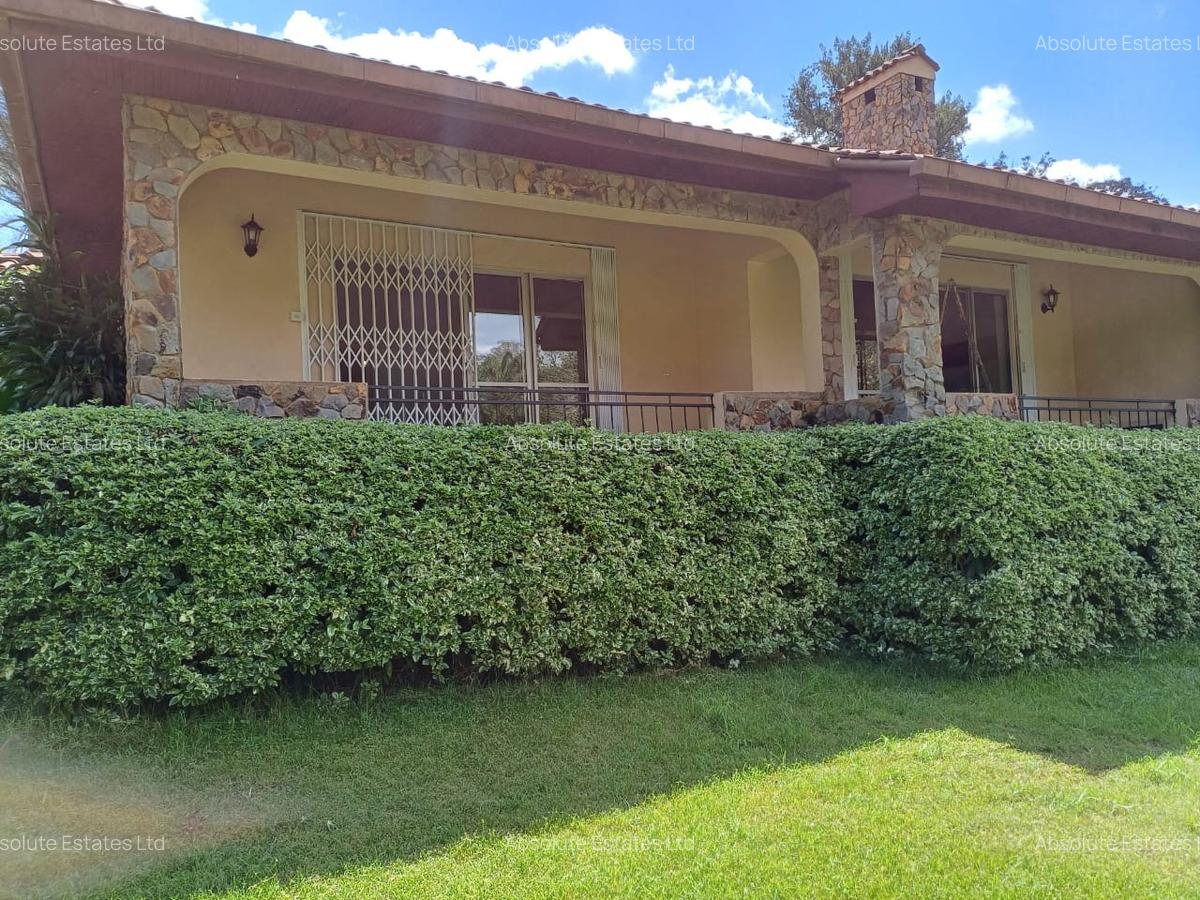 4 Bed Villa with En Suite in Runda - 12