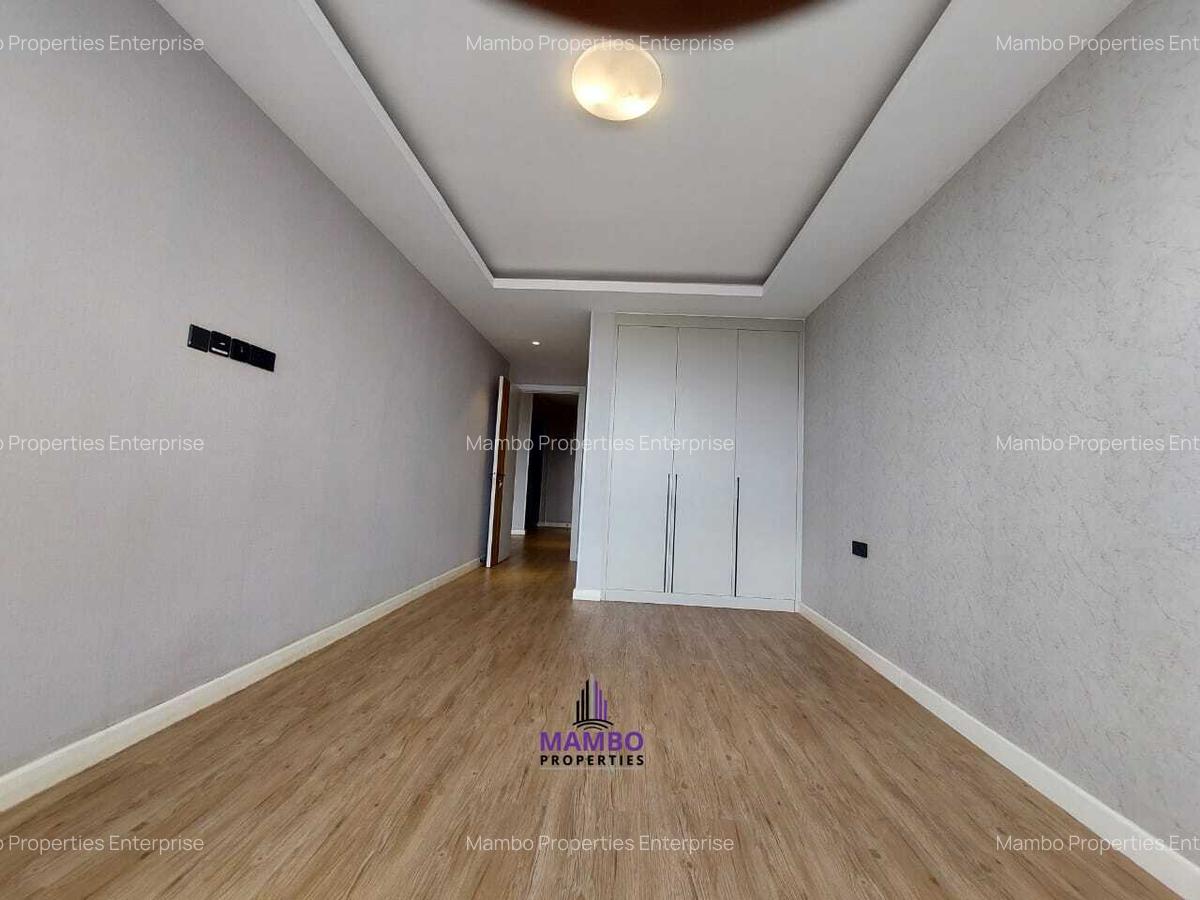 3 Bed Apartment with En Suite at Brookside Drive - 15