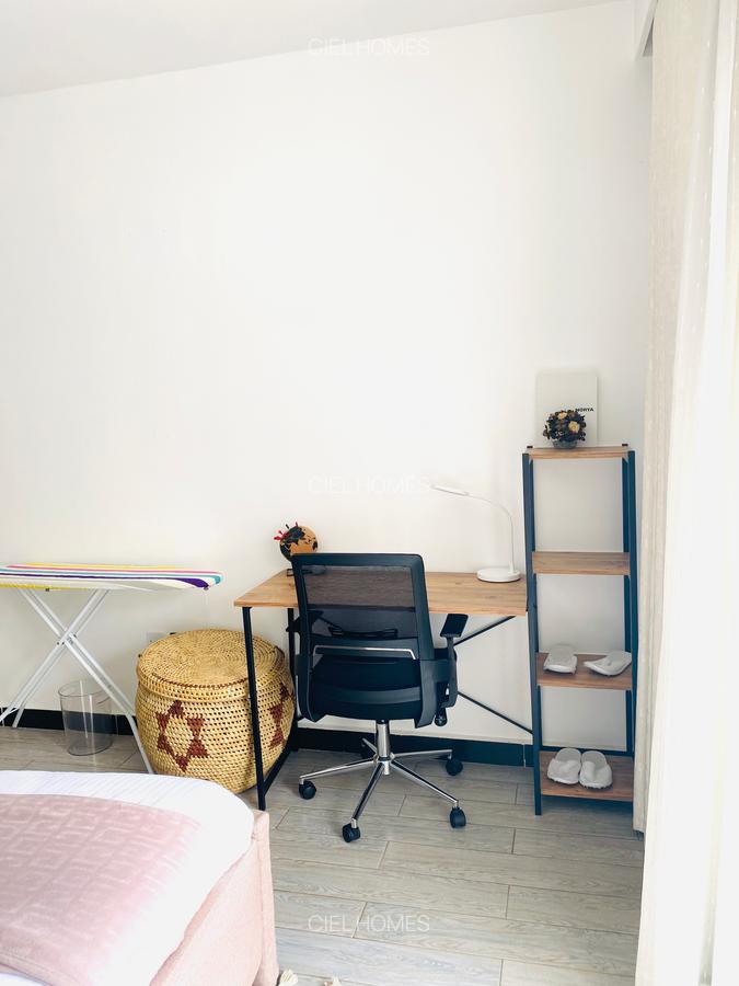 Furnished 1 Bed Apartment with En Suite at Wood Avenue - 15