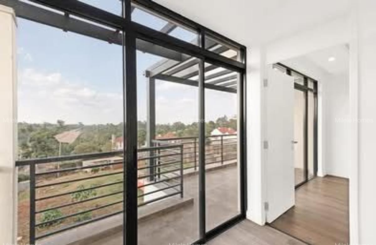 4 Bed Townhouse with En Suite in Loresho - 7