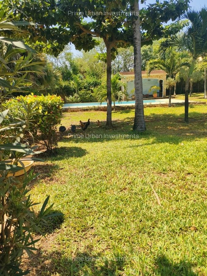 4 Bed House with En Suite in Shanzu - 5