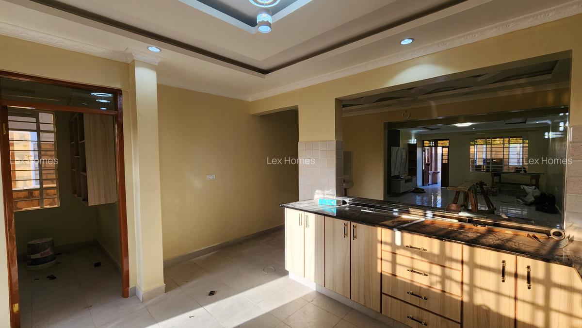 3 Bed House with En Suite at Rimpa - 5