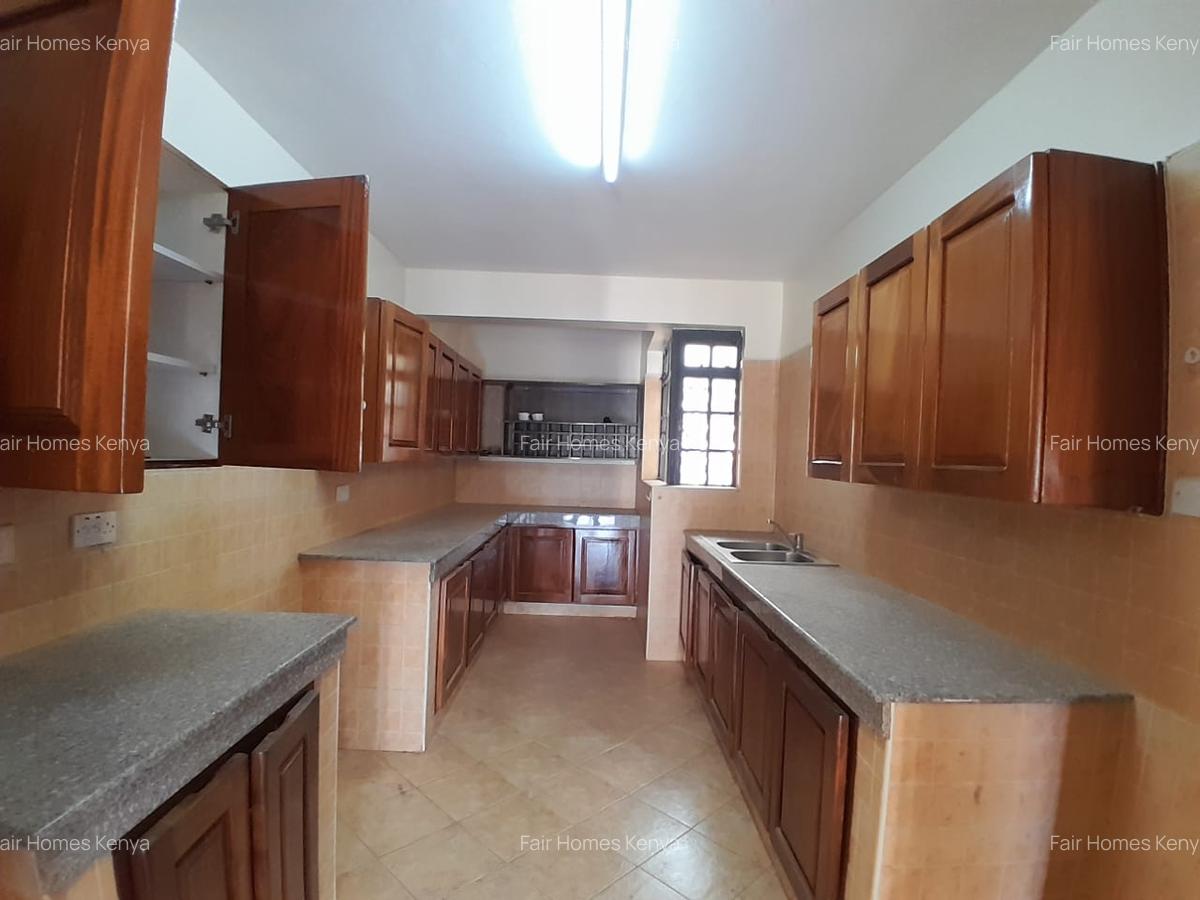 4 Bed Apartment with En Suite at Mararo Road - 3