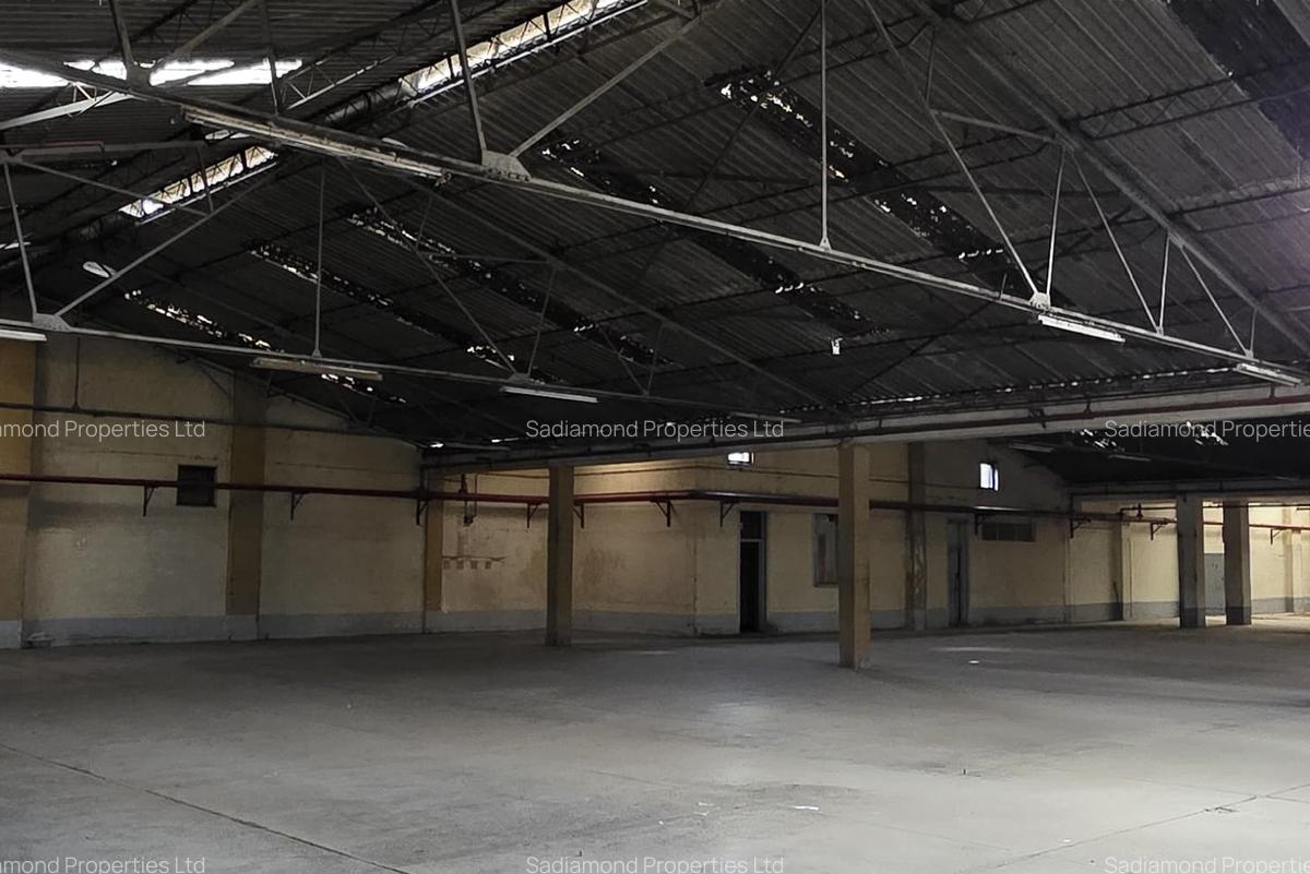 Warehouse with Parking in Mombasa Road - 3