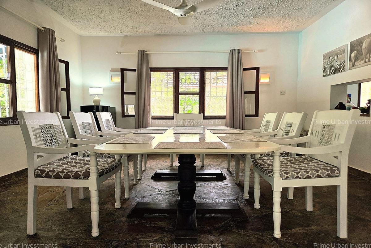 4 Bed House with En Suite at Diani Beach - 16