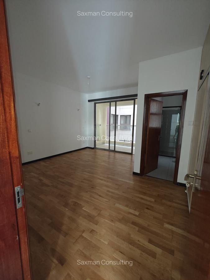 3 Bed Apartment with En Suite in General Mathenge - 10