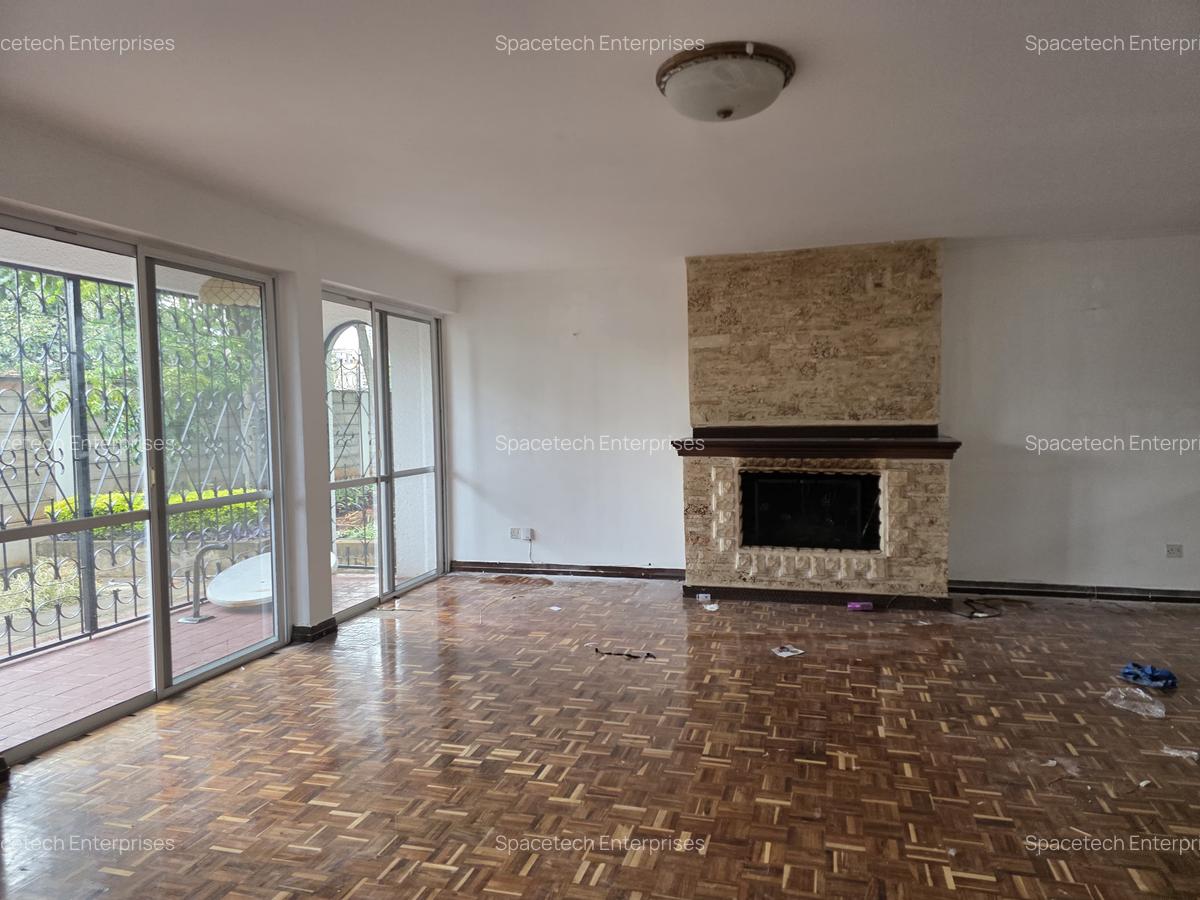4 Bed House with En Suite in Kileleshwa - 4