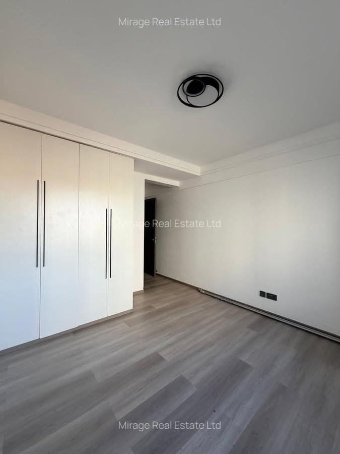 2 Bed Apartment with Gym in Lavington - 6
