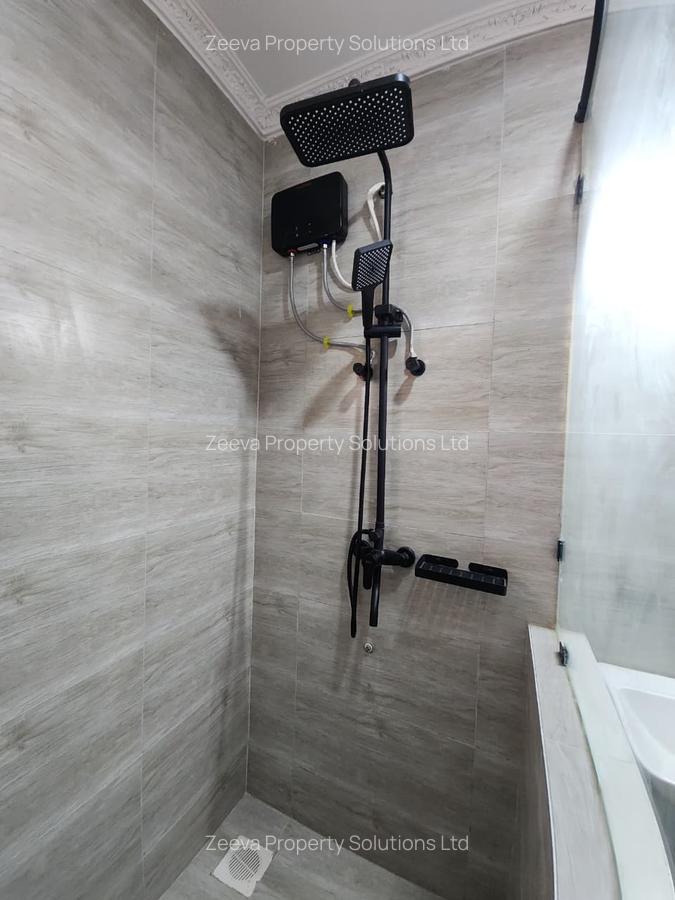 4 Bed House with En Suite in Loresho - 16